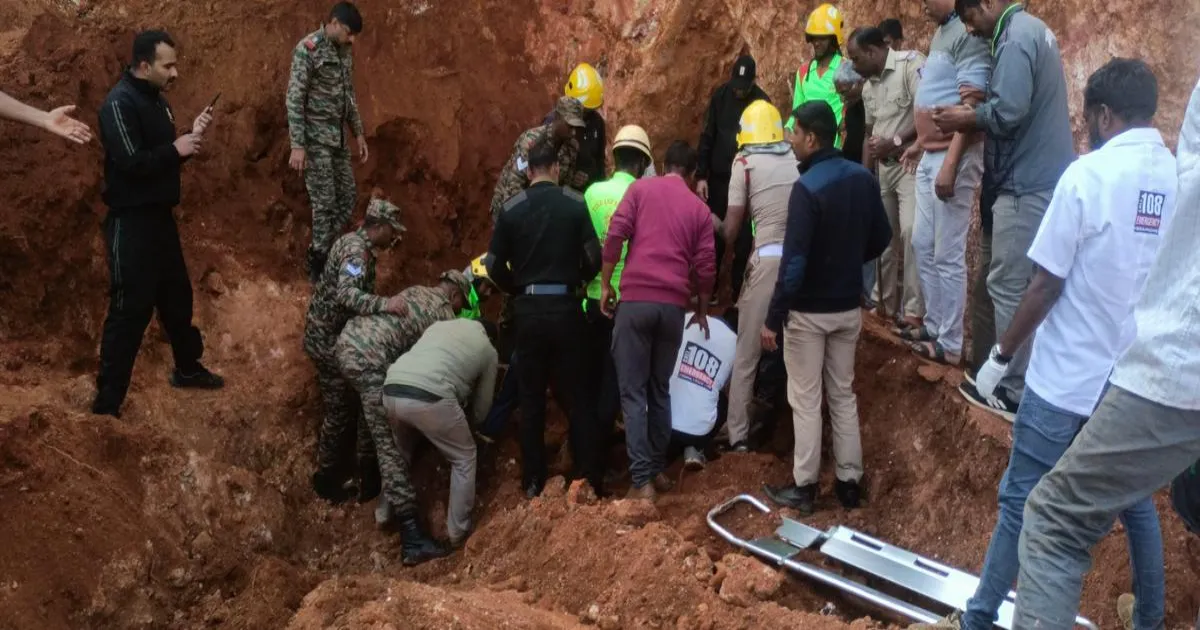 Tragedy at Nilgiris Construction Site: Three Migrant Workers Buried Alive in Sudden Sand Collapse