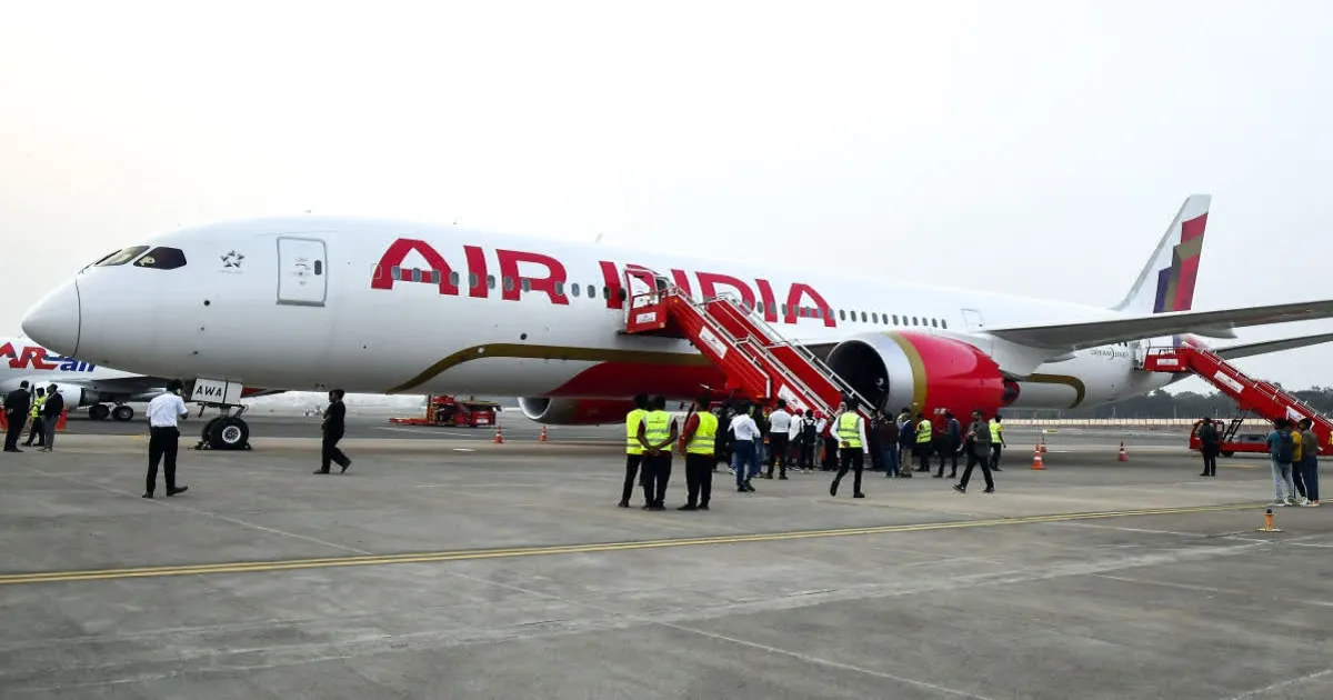 Air India Bengaluru–Delhi Flight Lands Safely After Engine Fire Indication