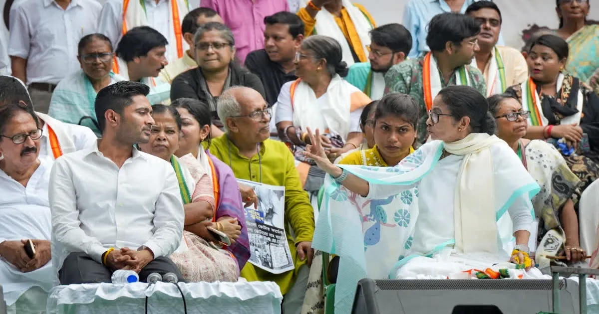 Mamata Banerjee Asks Rebel TMC MPs To Join BJP And Contest Elections