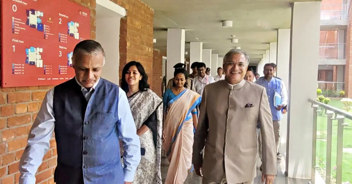 Nalanda Visit: CEC Gyanesh Kumar Interacts With 500 BLOs
