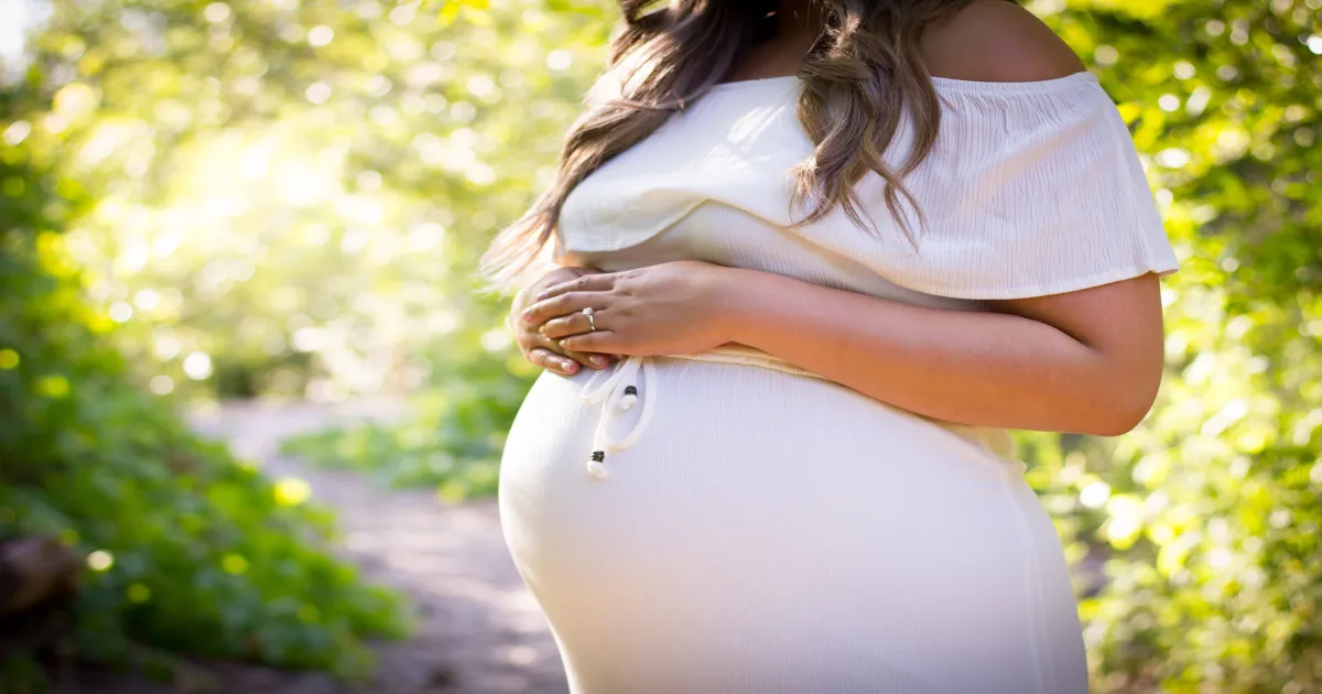 Dermatologist Explains Common Skin Changes After Pregnancy And Their Management