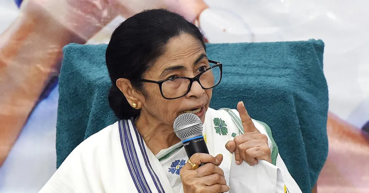 Mamata Banerjee Questions CEC Immunity Law, Attacks Gyanesh Kumar Over Electoral Rolls