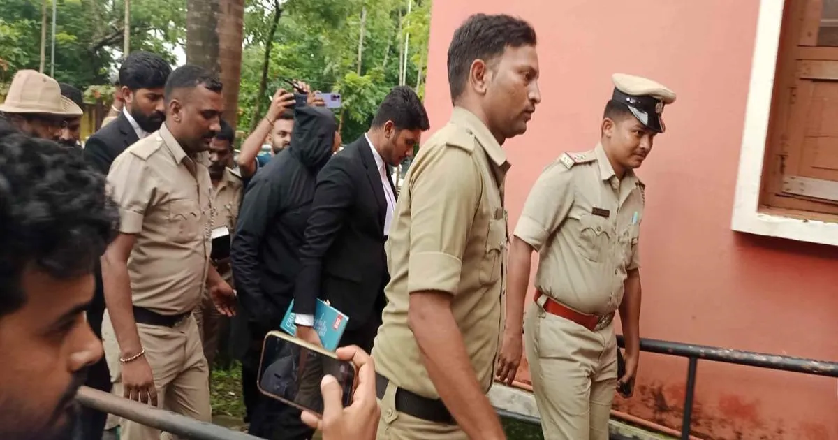 Dharmasthala’s Mystery: 20-Officers + SIT Dives into Mass Burial Scandal!