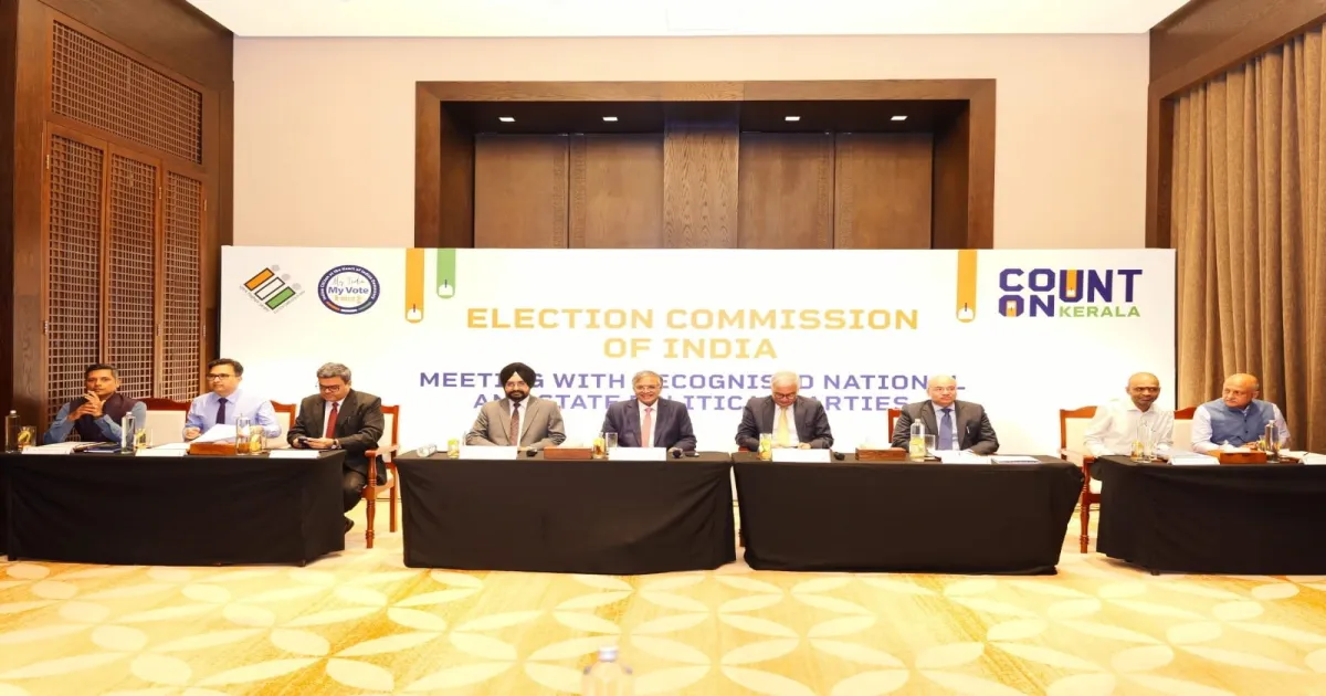 EC Interacts with Political Parties in Kochi, Reaffirms Electoral Roll Transparency