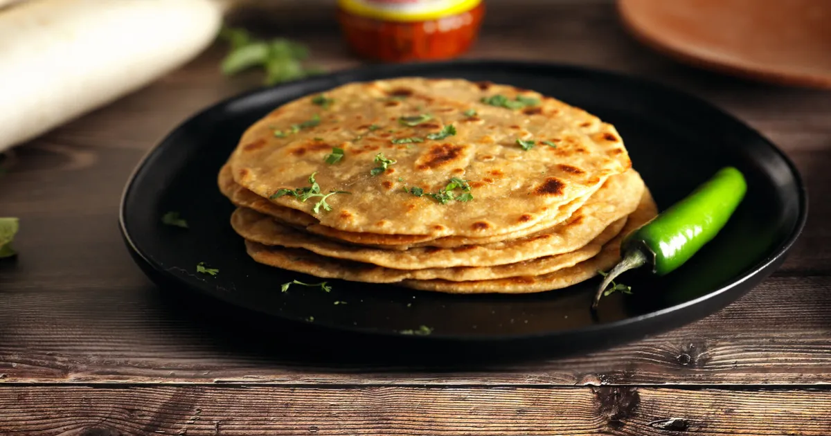 winter-weight-loss-hack-crispy-mooli-paratha-that-keeps
