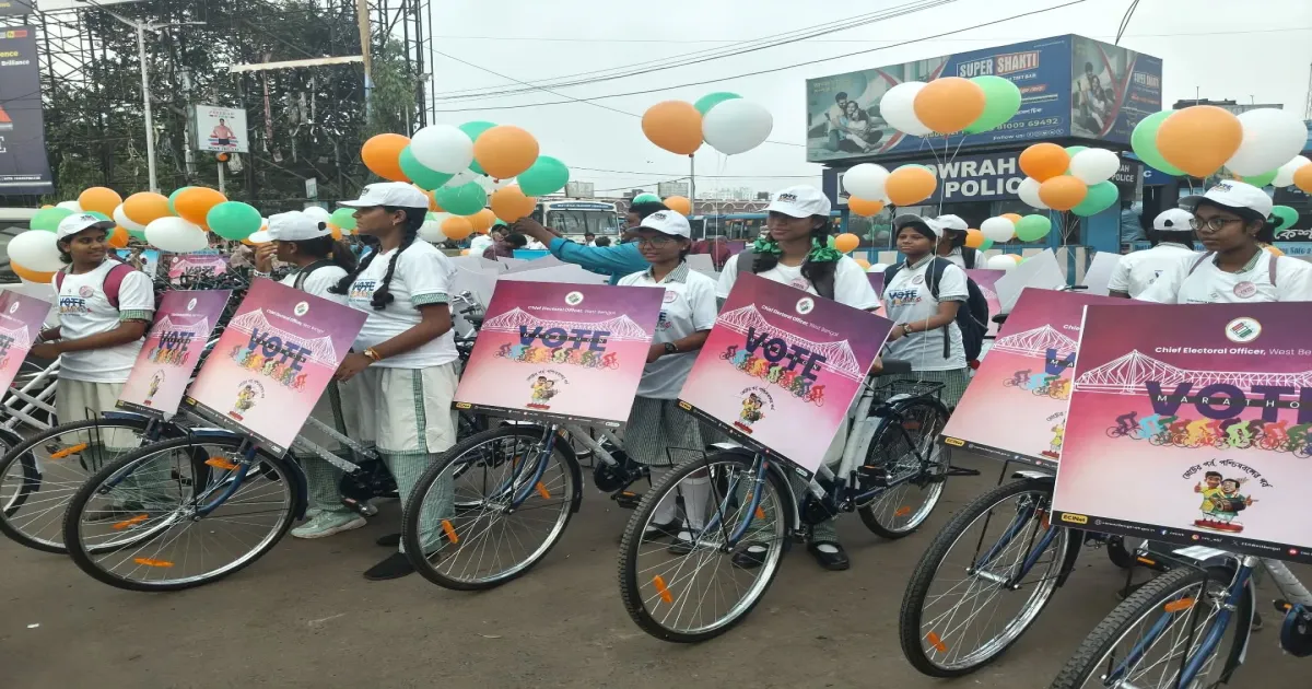 Celebrating Democracy: Howrah Cyclothon Inspires Youth and Marginalized Communities to Vote