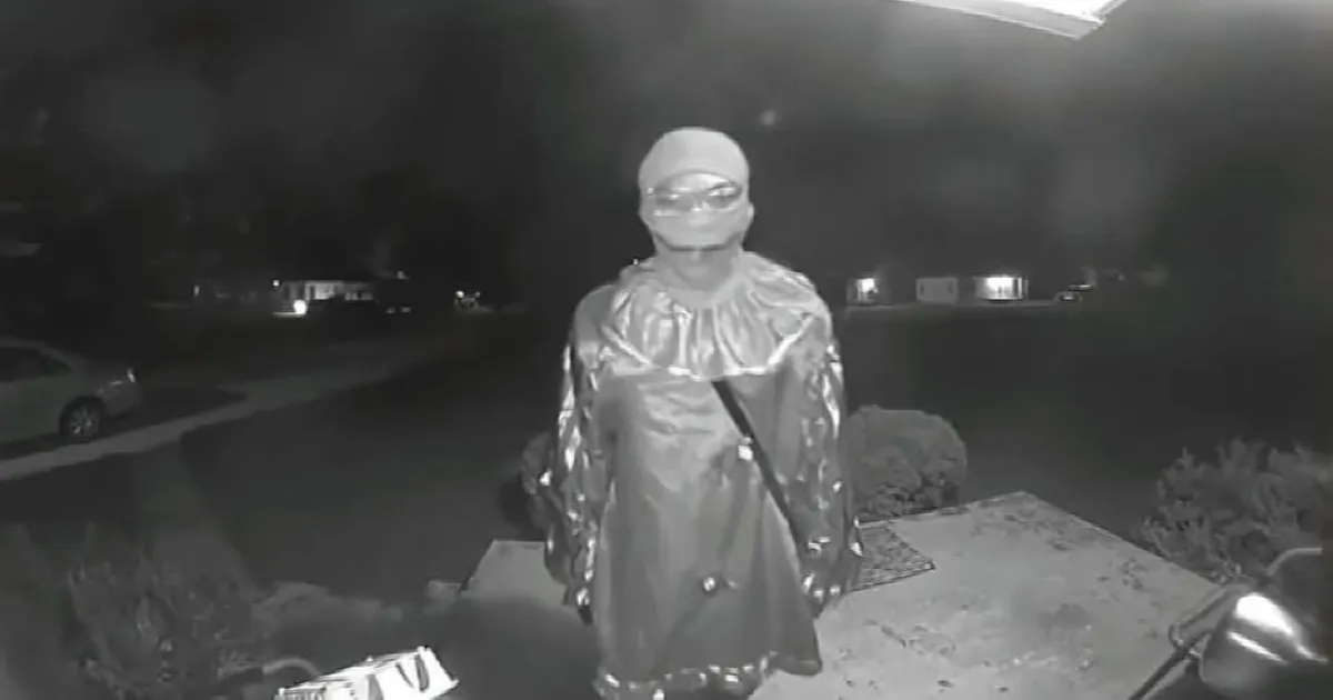 US Police Investigate Suspected Killing Of Man At Home, Teen In Clown Costume Sought