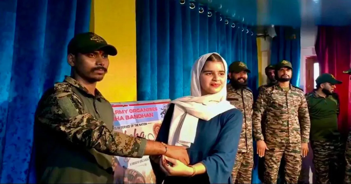 Kashmiri Girls Celebrate Raksha Bandhan By Tying Rakhi To Army Jawans