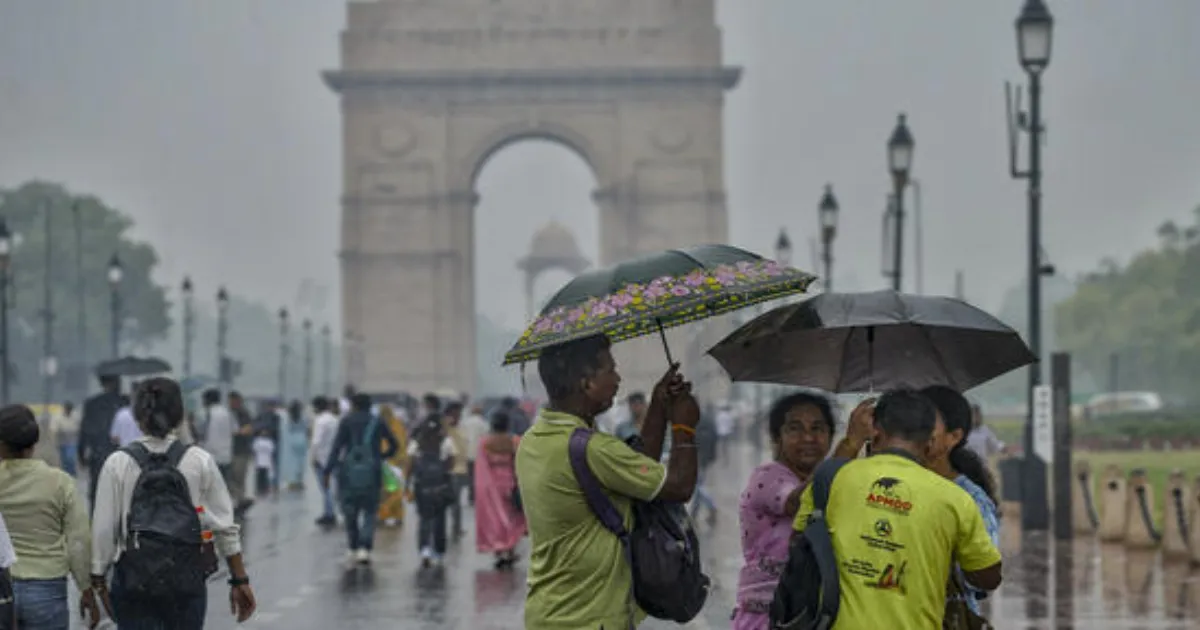 rain-cools-delhi-ncr-but-floods-streets-triggers-yellow