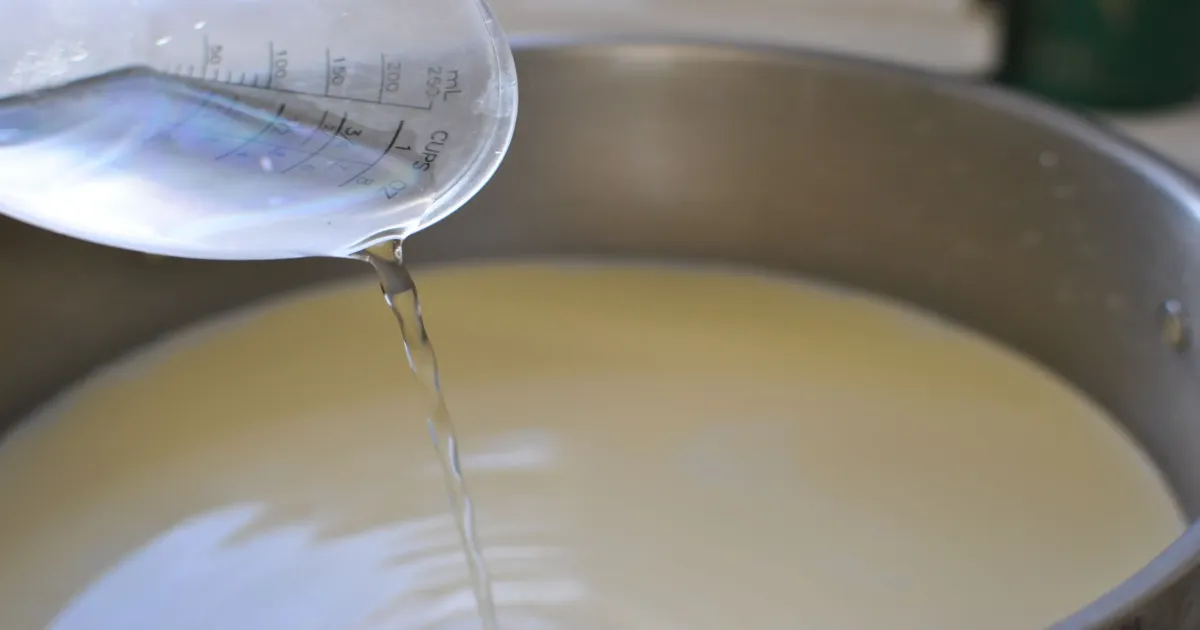 milk-adultrators-beware-maharashtra-to-target-milk-adul