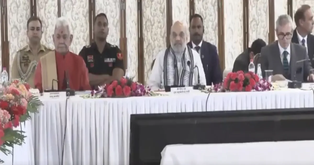 Amit Shah Takes Stock in Srinagar! Development Agenda in Spotlight