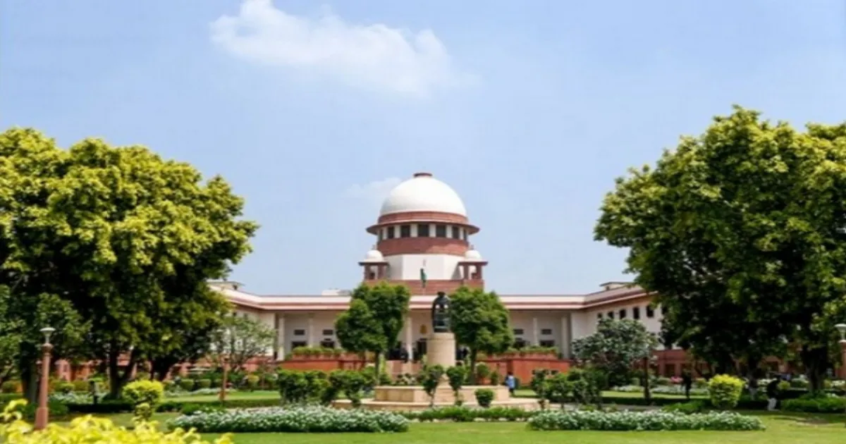 Supreme Court Directs Kerala ACP To Explain Delay In Registering FIR In Ernakulam Case