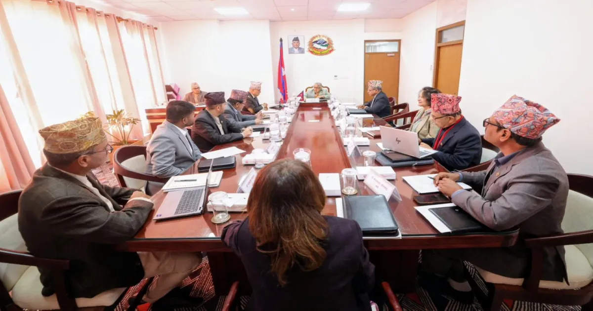 Nepal Ends Decade-Long Ban on High-Denomination Indian Currency Notes