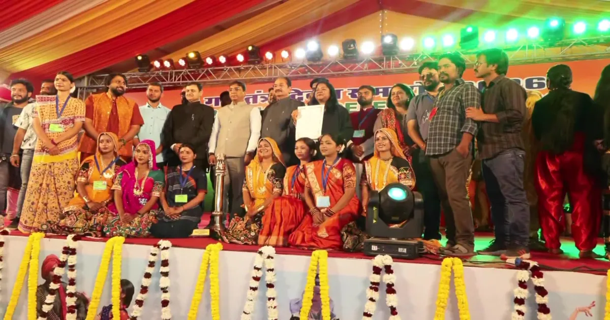Gujarat’s Republic Day Tableau Awarded Popular Choice Title in Delhi
