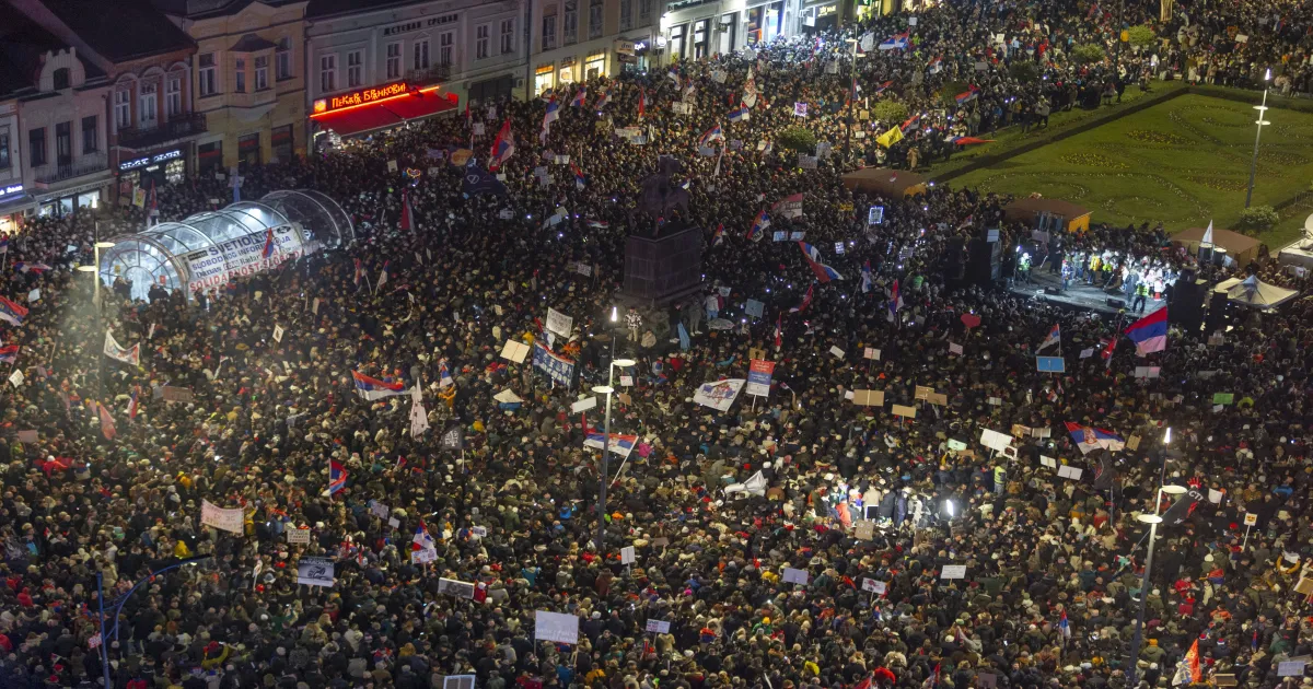 i-am-sorry-serbian-president-issues-apology-after-insul