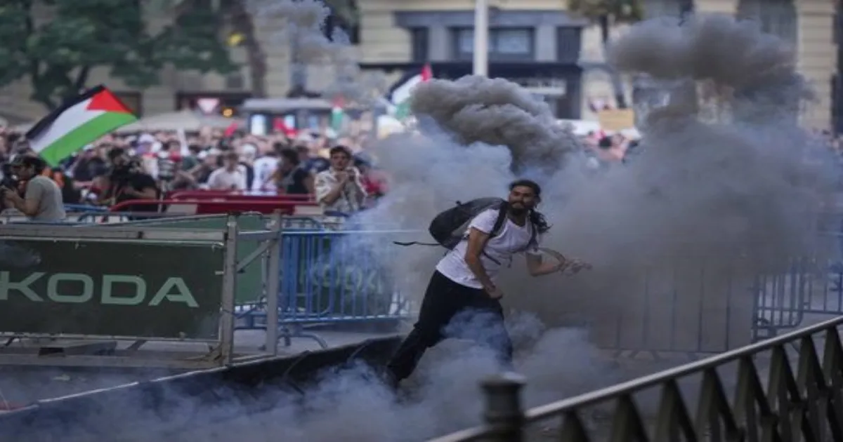 Pro-Palestinian Protests Disrupt Final Stage of Spanish Vuelta