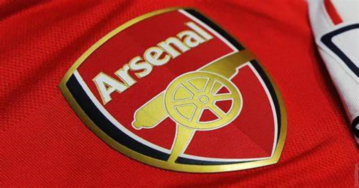 Arsenal Narrows Gap on Liverpool with 1-0 Victory Over Chelsea