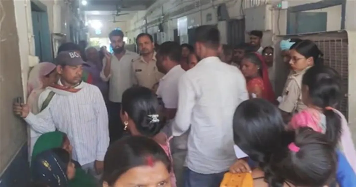 School Van Overturns In Bihar, Killing Child And Injuring 12 Students