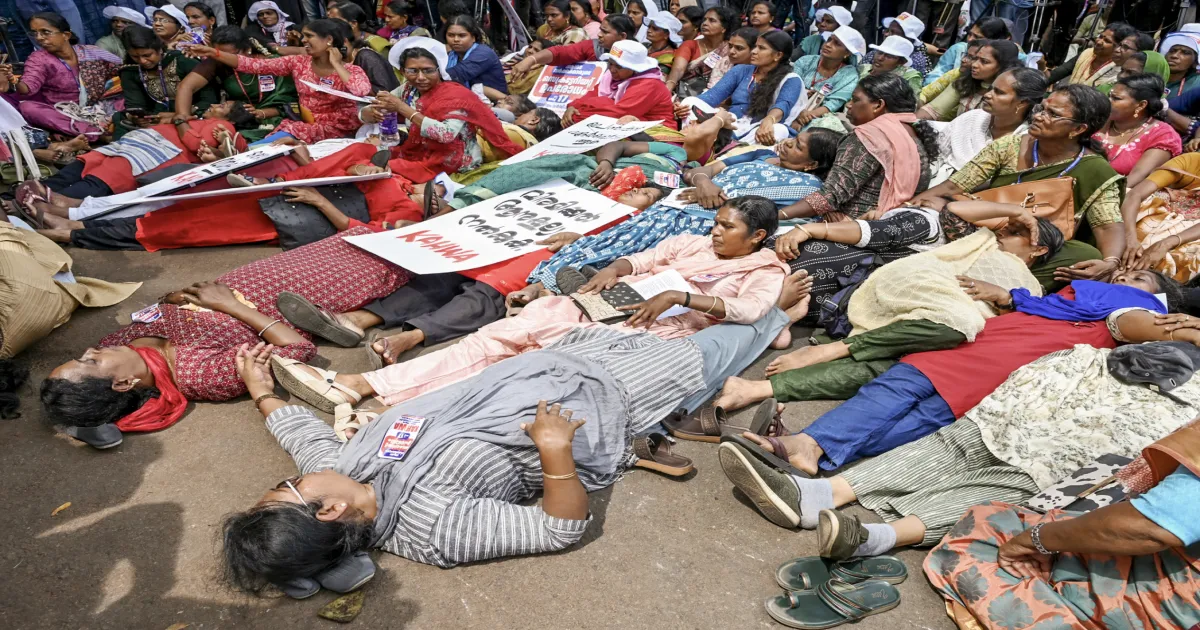Indefinite Hunger Strike! ASHA Workers Intensify Protests in Kerala