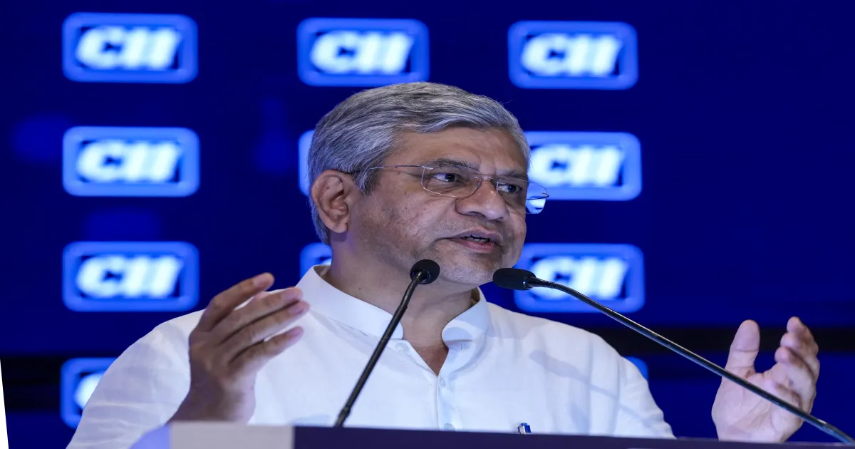 Massive Changes Ahead Due To AI! Ashwini Vaishnaw's Wake Up Call To Industry