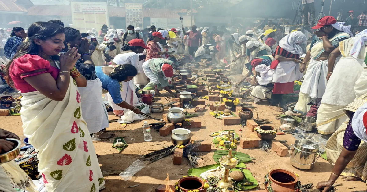 Thousands Offer Pongala at Attukal Bhagavathy Temple Amid Scorching Heat