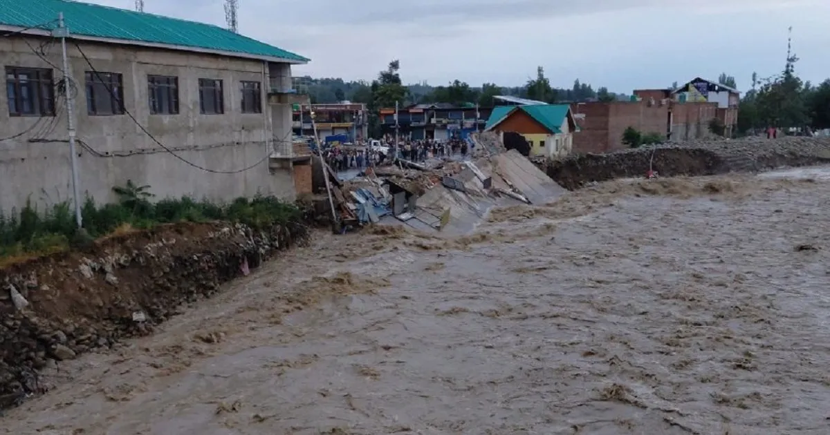 Jammu And Kashmir Hit By Flash Floods As Heavy Rains Block Areas