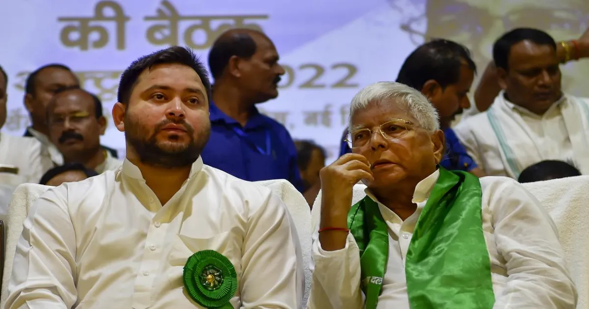RJD-Congress Rift Deepens in Bihar, Lalu Family Flies to Delhi