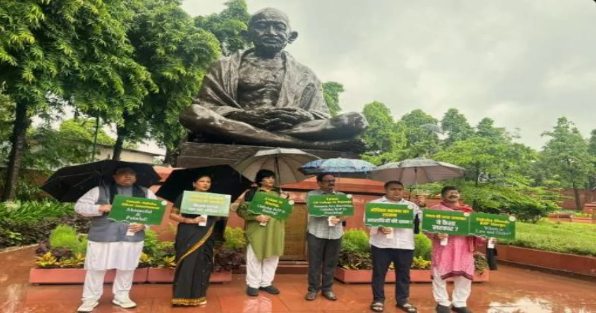 BJD MPs Protest in Parliament Over Rising Crimes Against Women, Children in Odisha