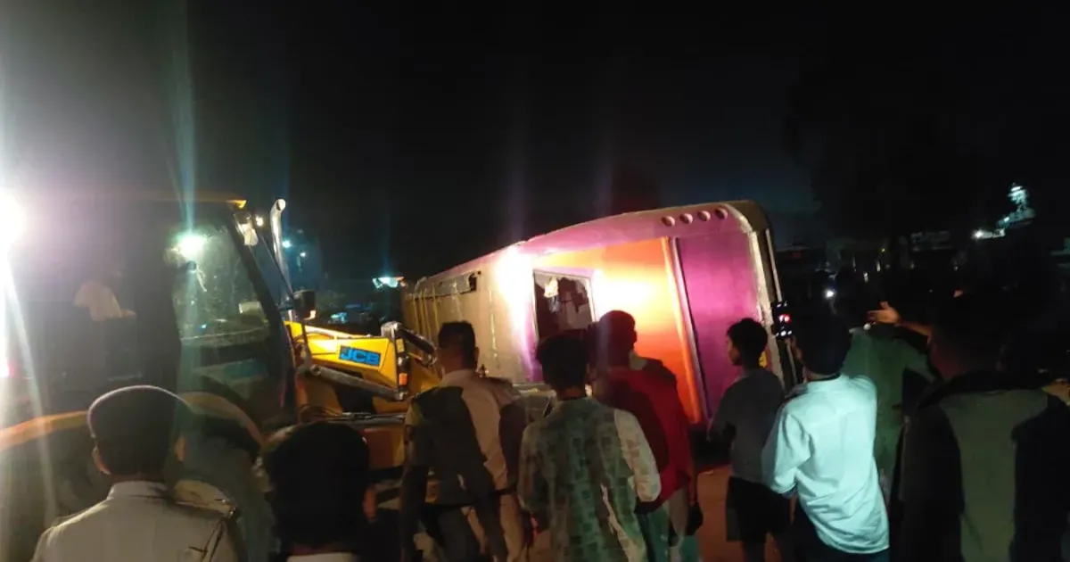 35 Injured As Bus Overturns After Collision With Car On NH-31 In Bihar’s Katihar