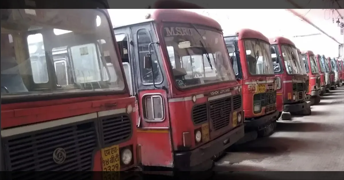 maharashtra-halts-bus-services-to-karnataka-after-drive