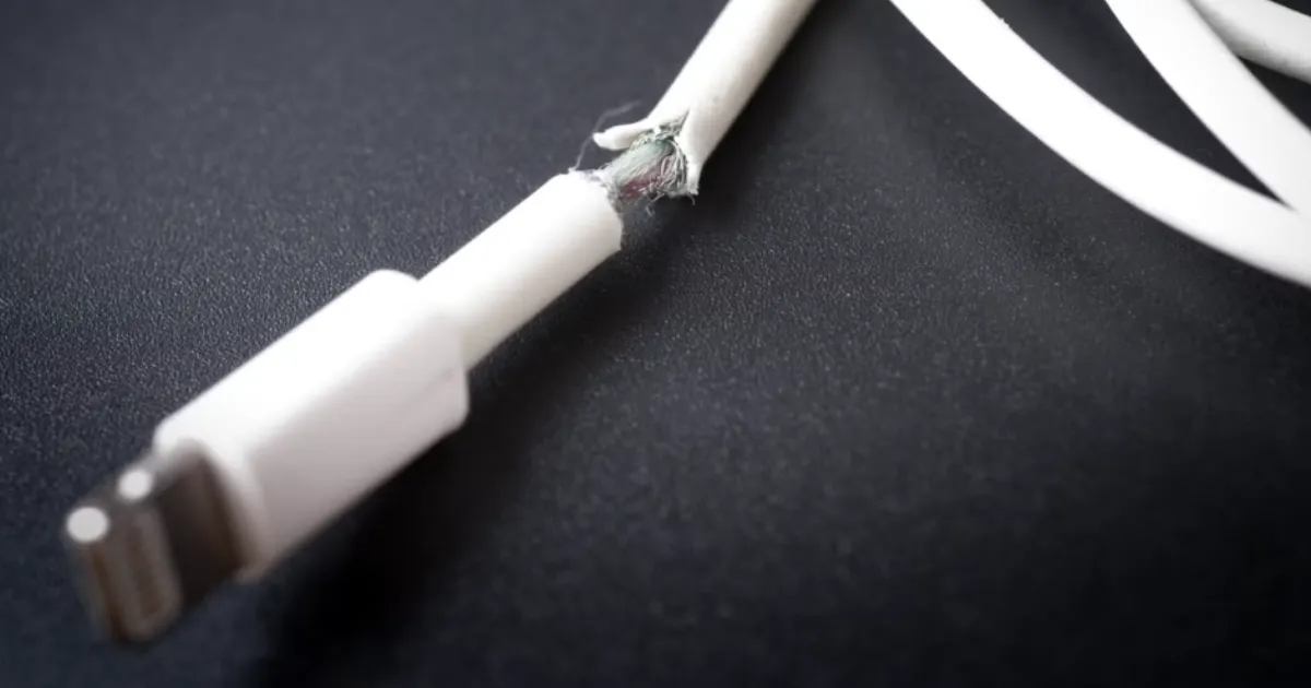 5-reasons-to-steer-clear-of-cheap-charging-cables-in-in