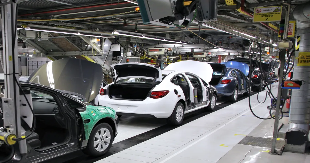 carmakers-raise-prices-in-april-2025-impact-on-consumer
