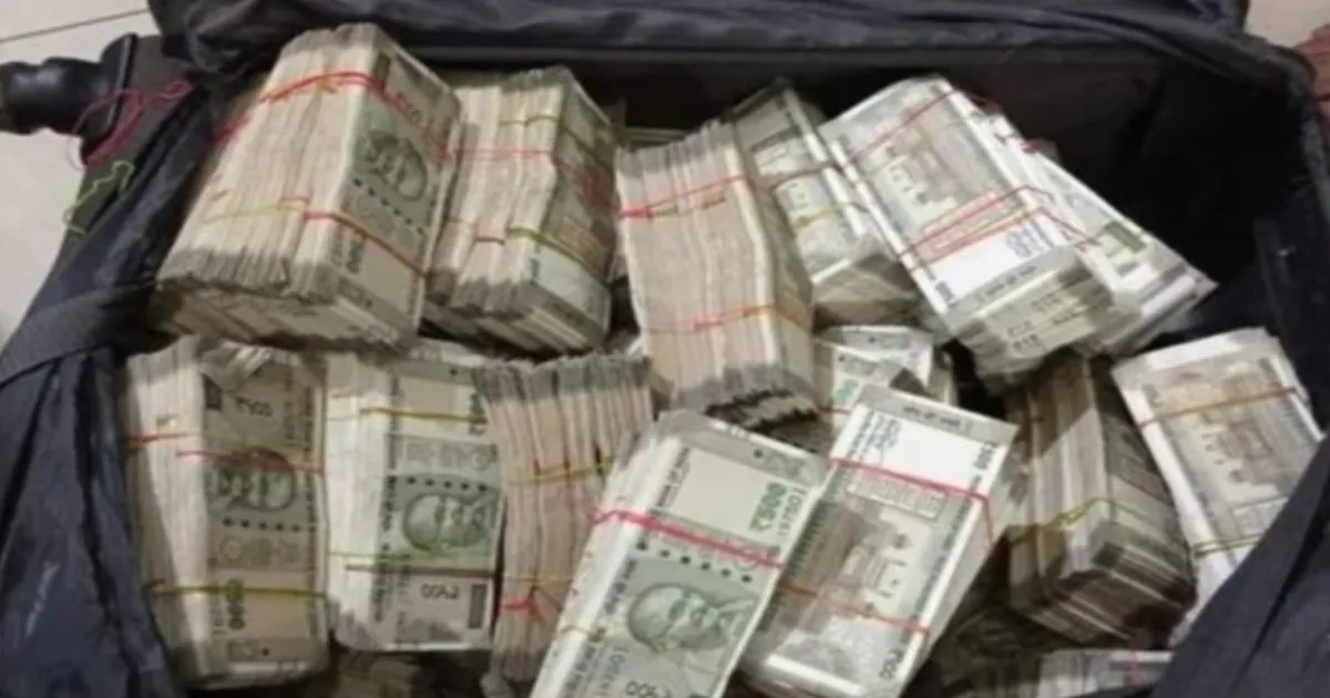 Maharashtra Local Body Elections: Rs 6 Lakh Cash Seized from SUV in Beed on Final Campaign Day