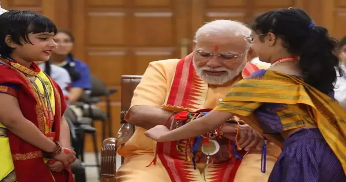 pm-modis-heartwarming-raksha-bandhan-with-students-spir