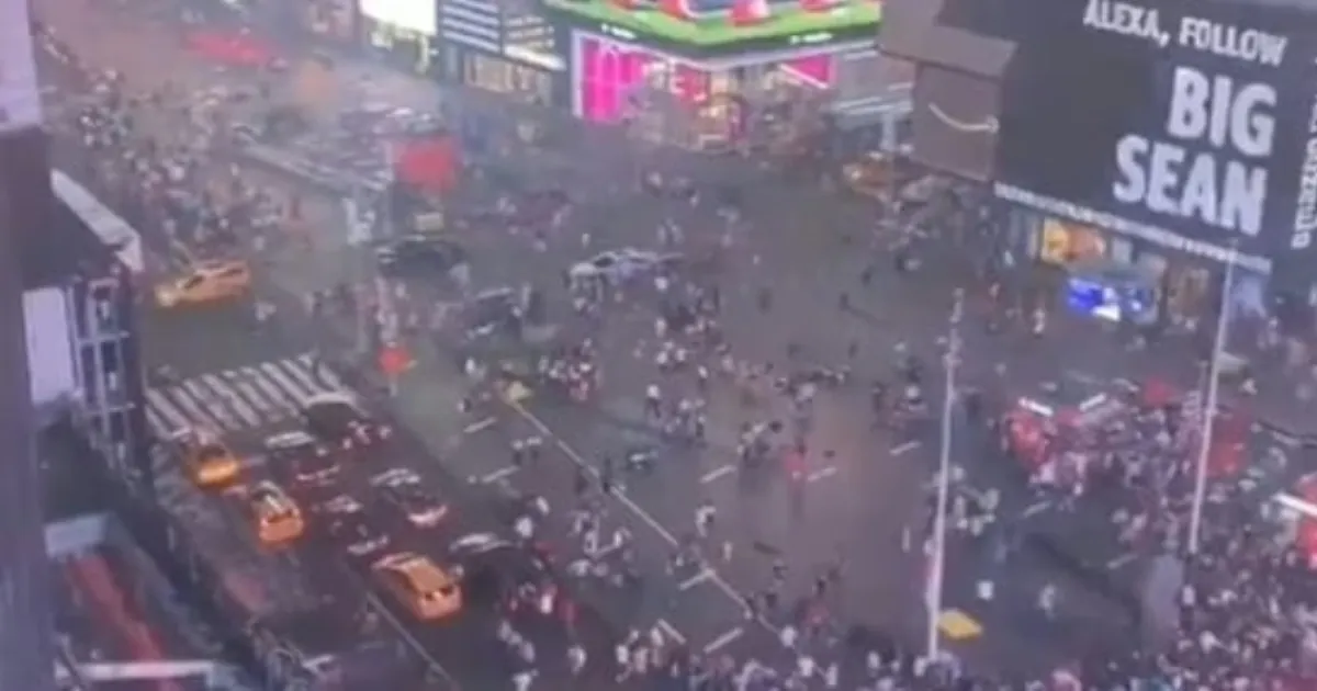 Teen Gunman Wounds Three in Times Square Shooting Chaos