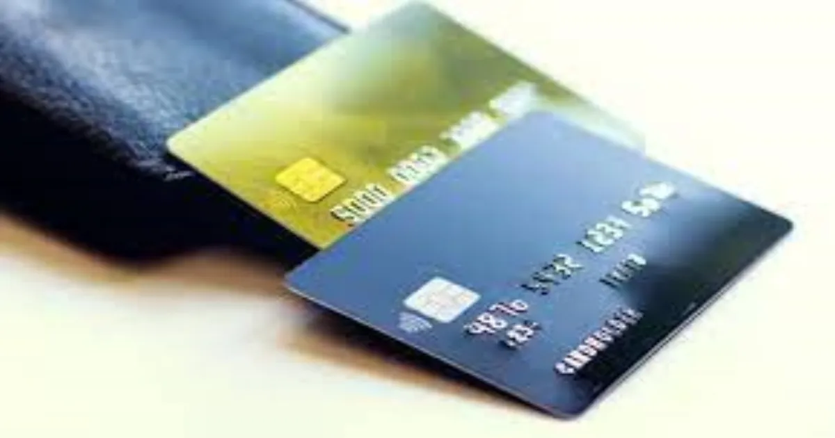 study-finds-93-of-low-income-salaried-indians-rely-on-c