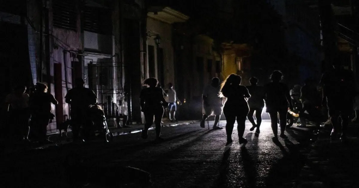 Cuba Remains in Darkness as Blackout Persists After 26 Hours