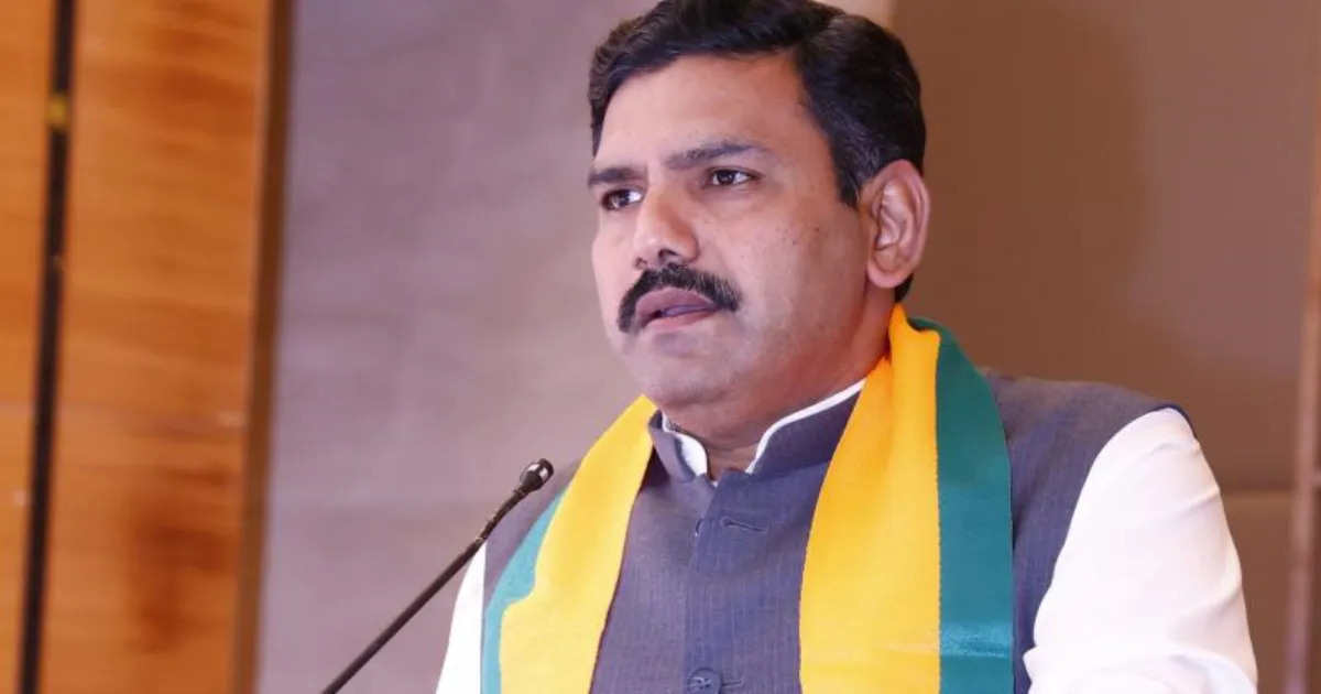 BJP Alleges Internal Rift In Karnataka Congress, Predicts Possible Early Elections