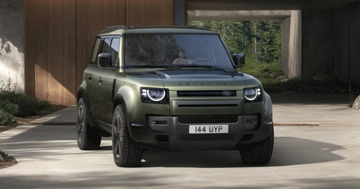 Range Rover, Defender Prices Drop by ₹30 Lakh After GST Cut