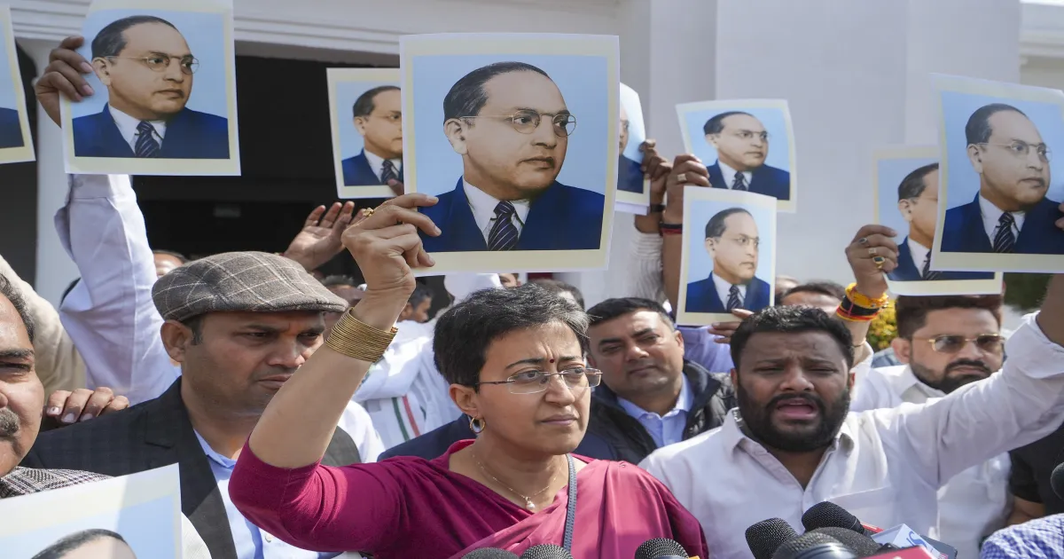 BLOW TO DEMOCRACY..! Atishi Writes Letter to Delhi Speaker, President Murmu