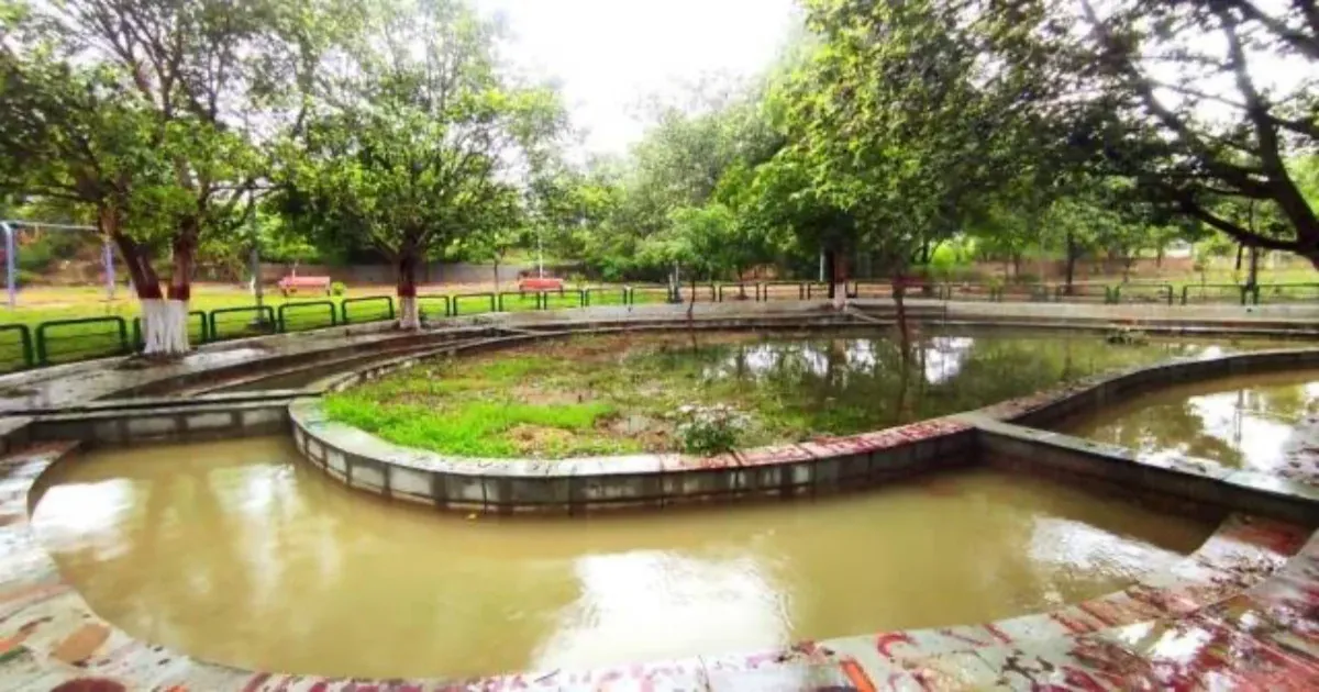 Delhi Plans 1,500 Rainwater Harvesting Projects Before Monsoon Following Water Crisis