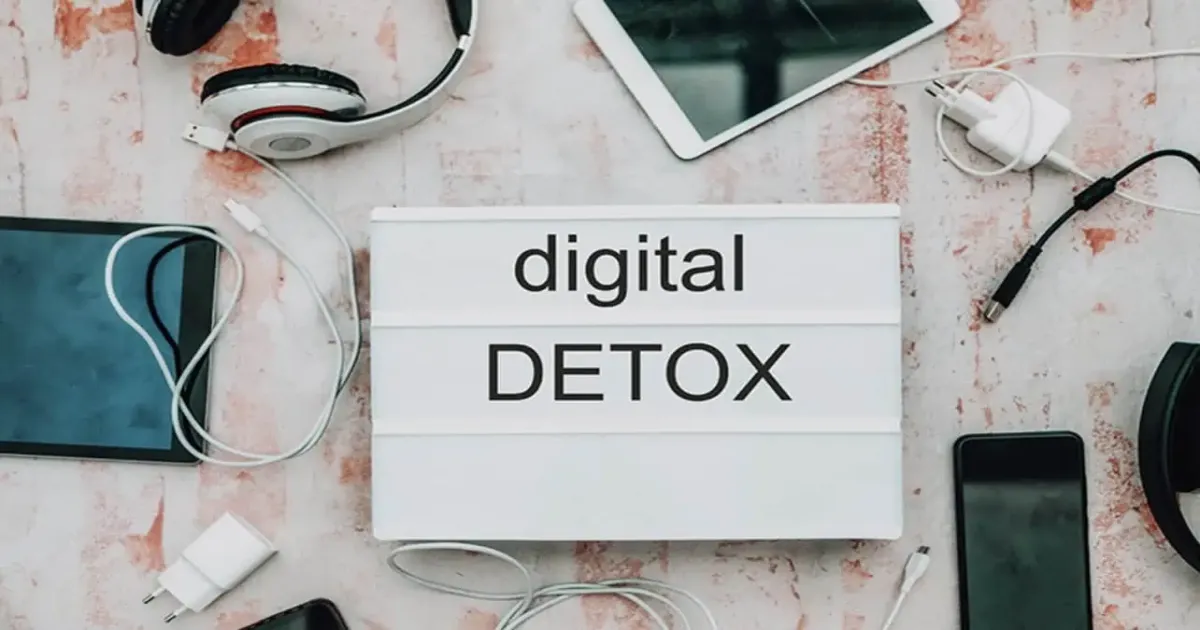 unplugging-for-sanity-why-a-screen-detox-matters