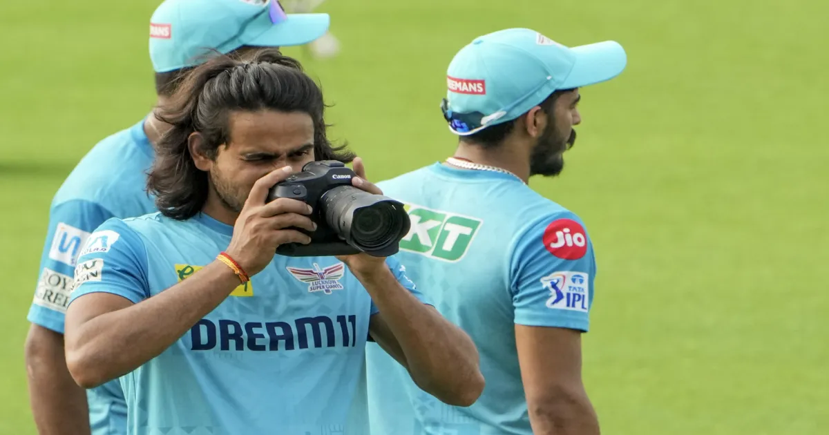 digvesh-rathi-adds-a-new-page-to-his-notebook-celebrati