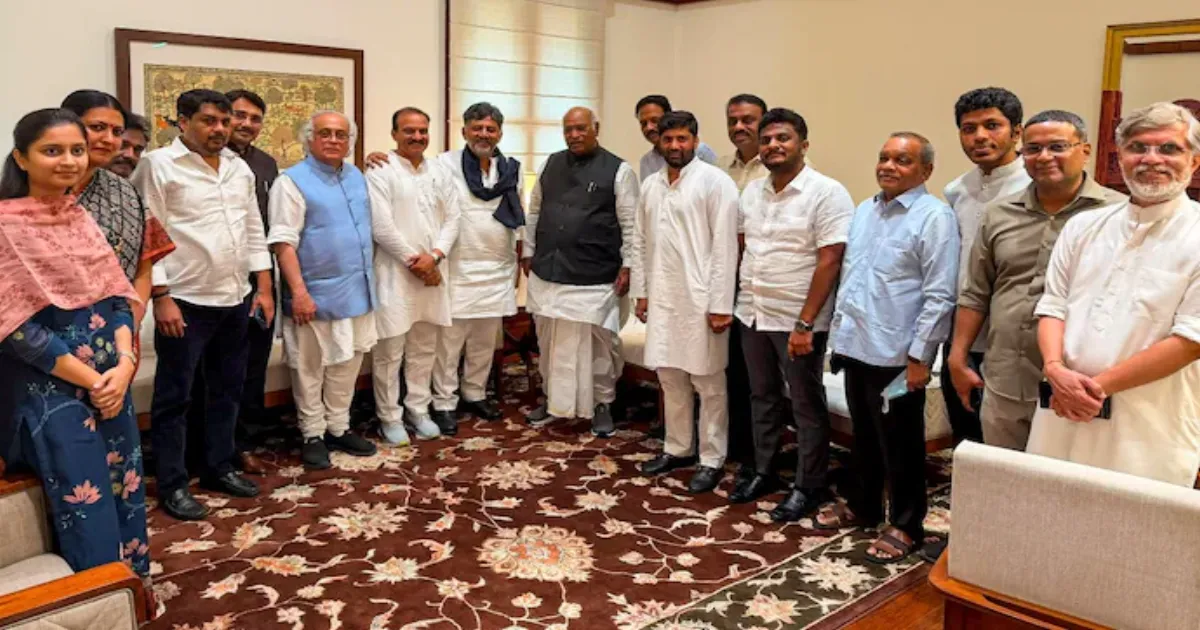 Karnataka CM Shivakumar Expands Cabinet, Inducts 19 New Ministers
