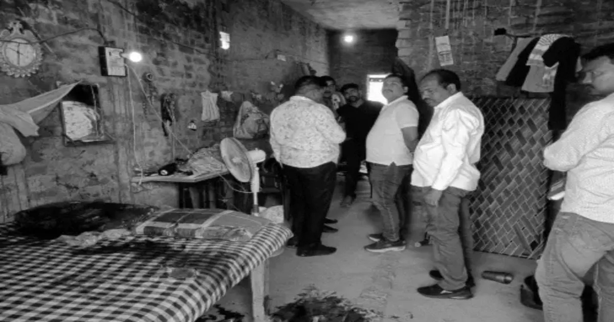 Savage Double Murder! Mother and Daughter Butchered at Home