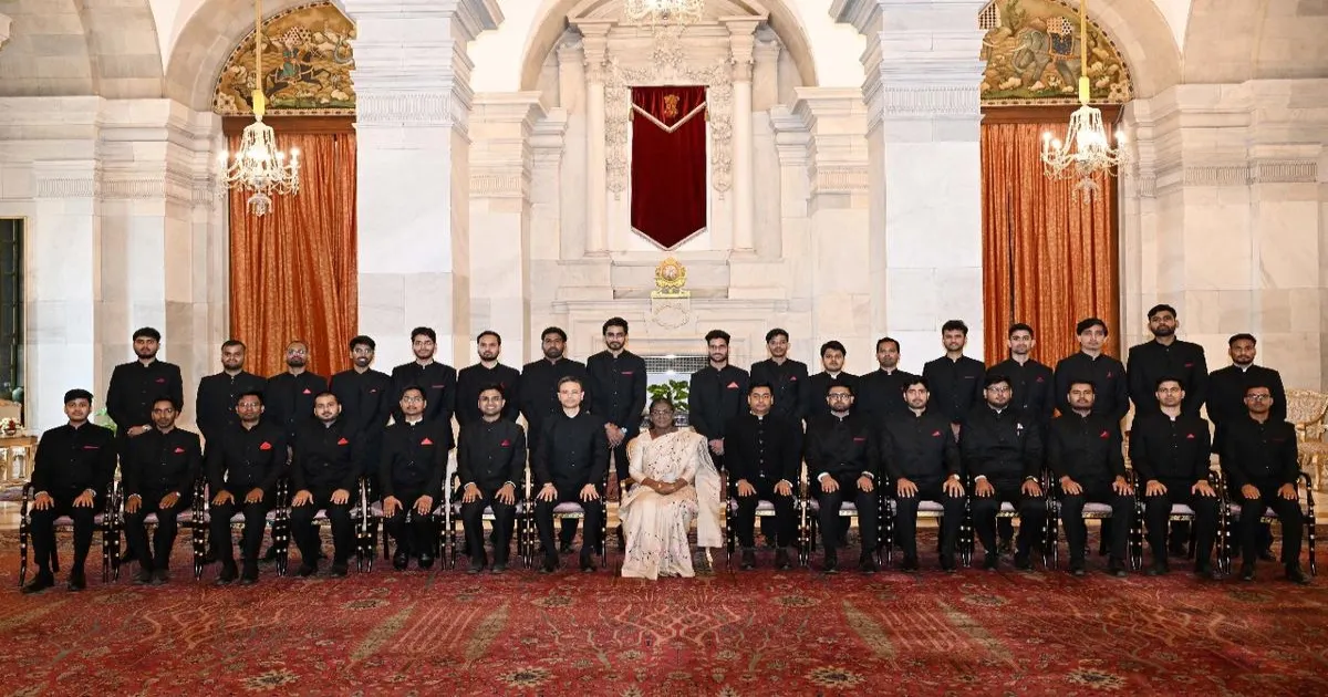 President Murmu Warns: Without Tech Skills, India’s Youth Could Miss the Future