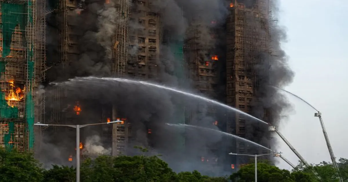 Hong Kong High-Rise Blaze Kills Four; Bamboo Scaffolding Fuels Rapid Spread