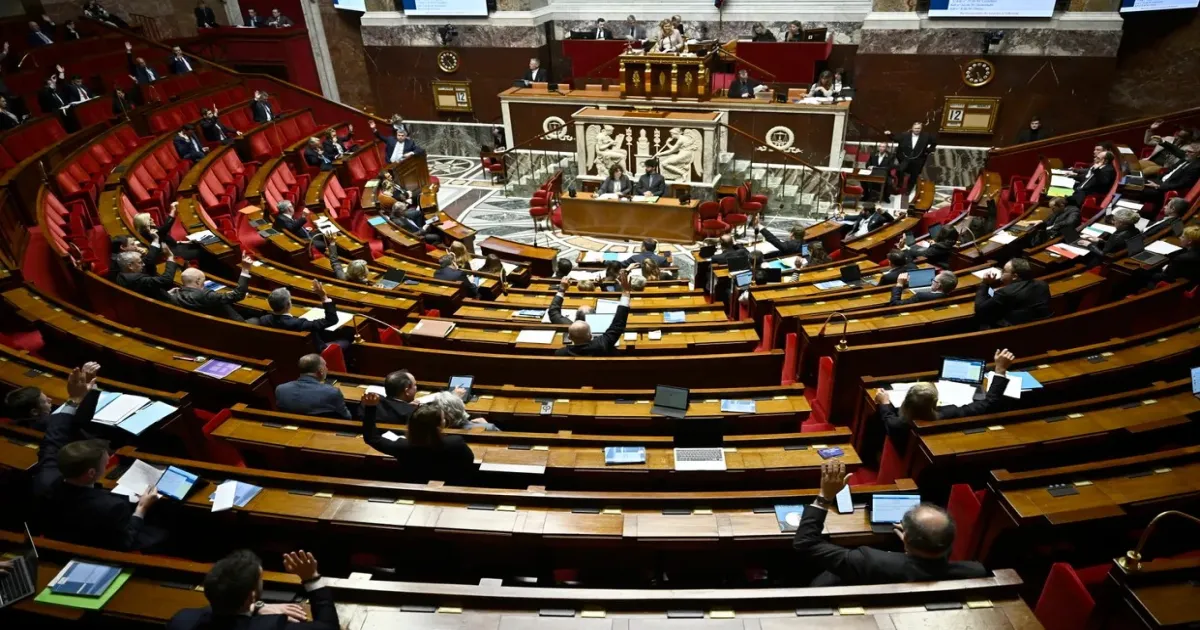 french-national-assembly-backs-resolution-to-seize-russ