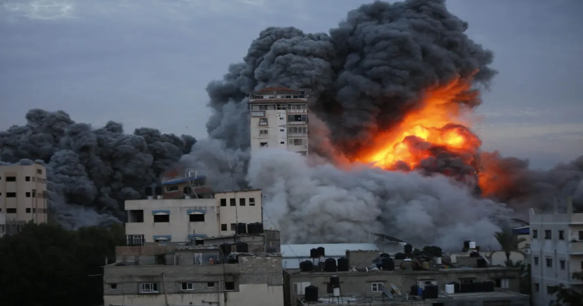 Israeli Airstrikes Kill 33 in Gaza as Ceasefire Talks Intensify