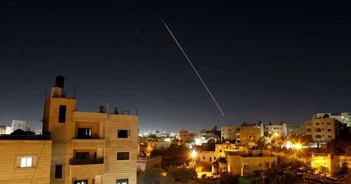 Israel Bombs Houthi Sites in Sanaa After Cluster Missile Attack